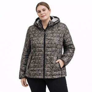 🩶 NWT! Snakeprint Quilt Stitch Jacket